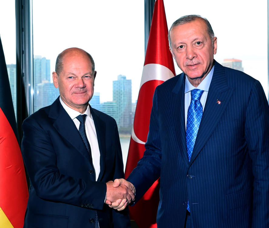 Cumhurbaşkanı Erdoğan, New York'ta Almanya Başbakanı Scholz ile bir araya geldi